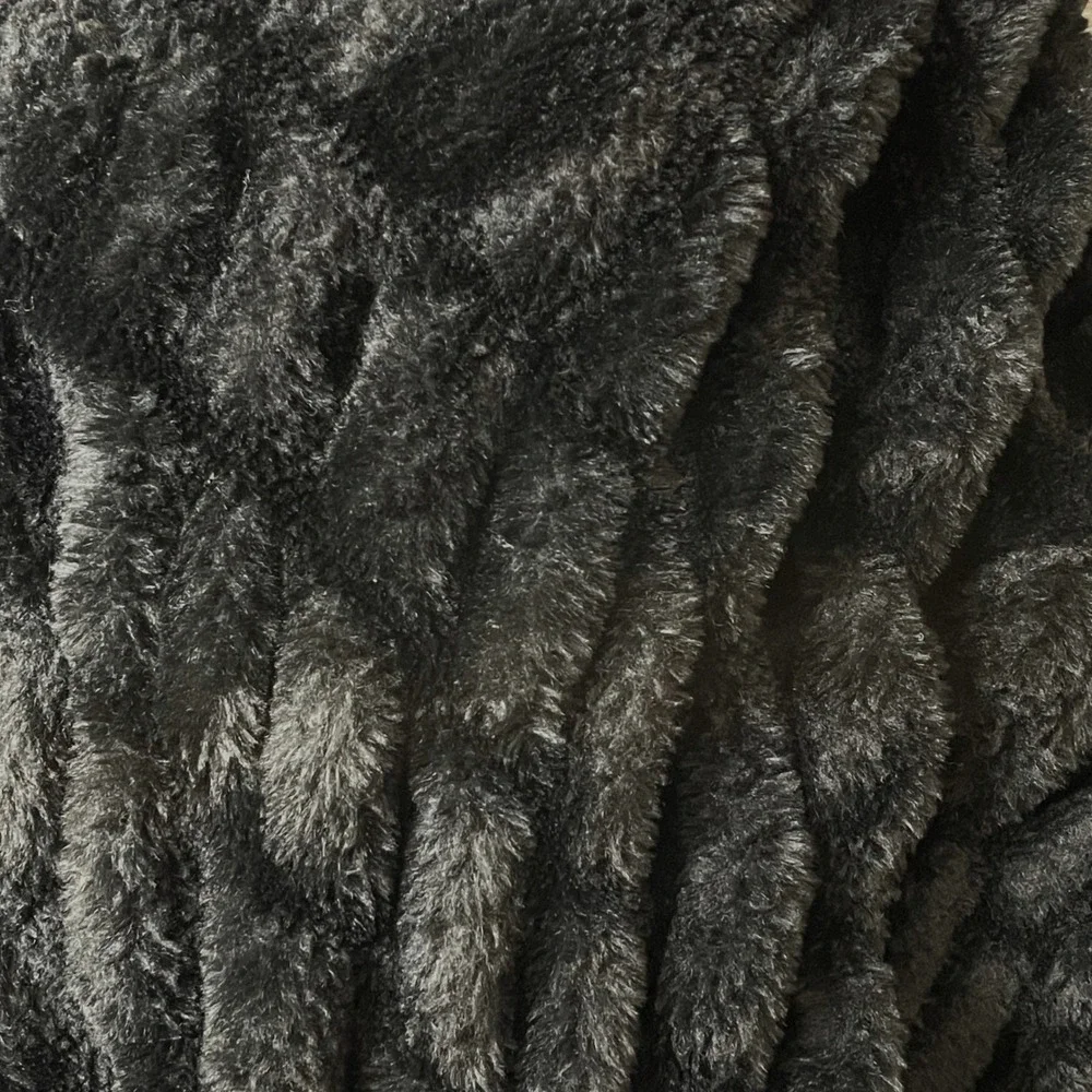 La Fiorentina Black Faux Fur Fluffy Asymmetric Poncho Wrap Cape Fall Womens OS